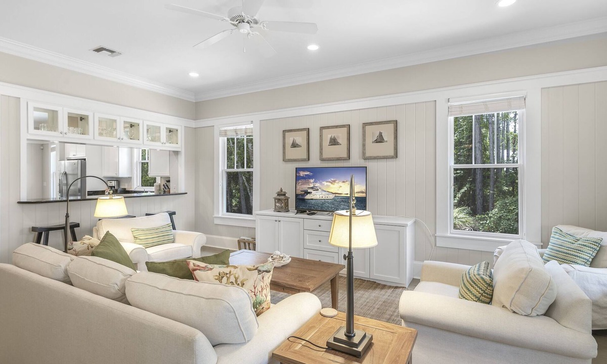 Forest District House | WaterColor Amenities | 3 Bikes | Dogs Welcome