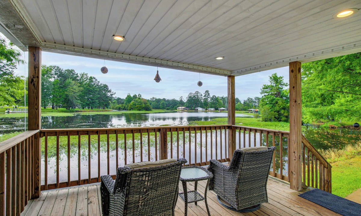 Andalusia House | Waterfront Couples Retreat w/Views in Andalusia!