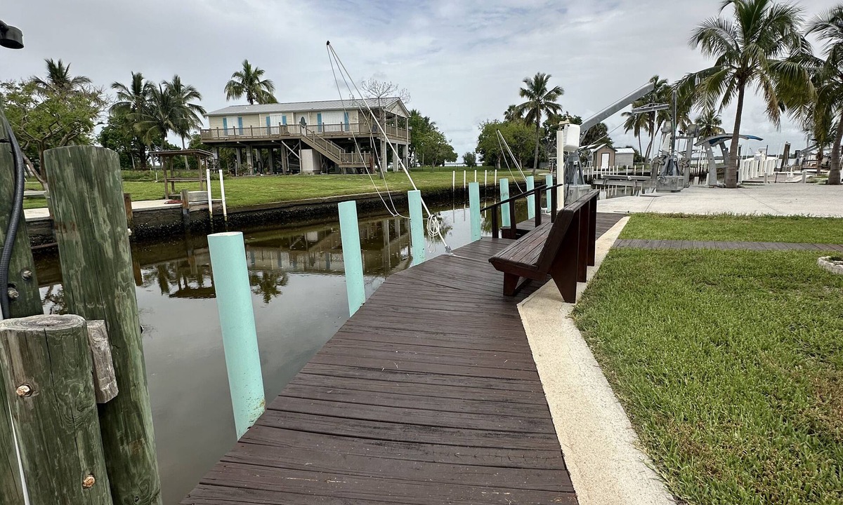 Chokoloskee House | Waterfront Everglades basecamp with dock, trailer parking, and direct bay access