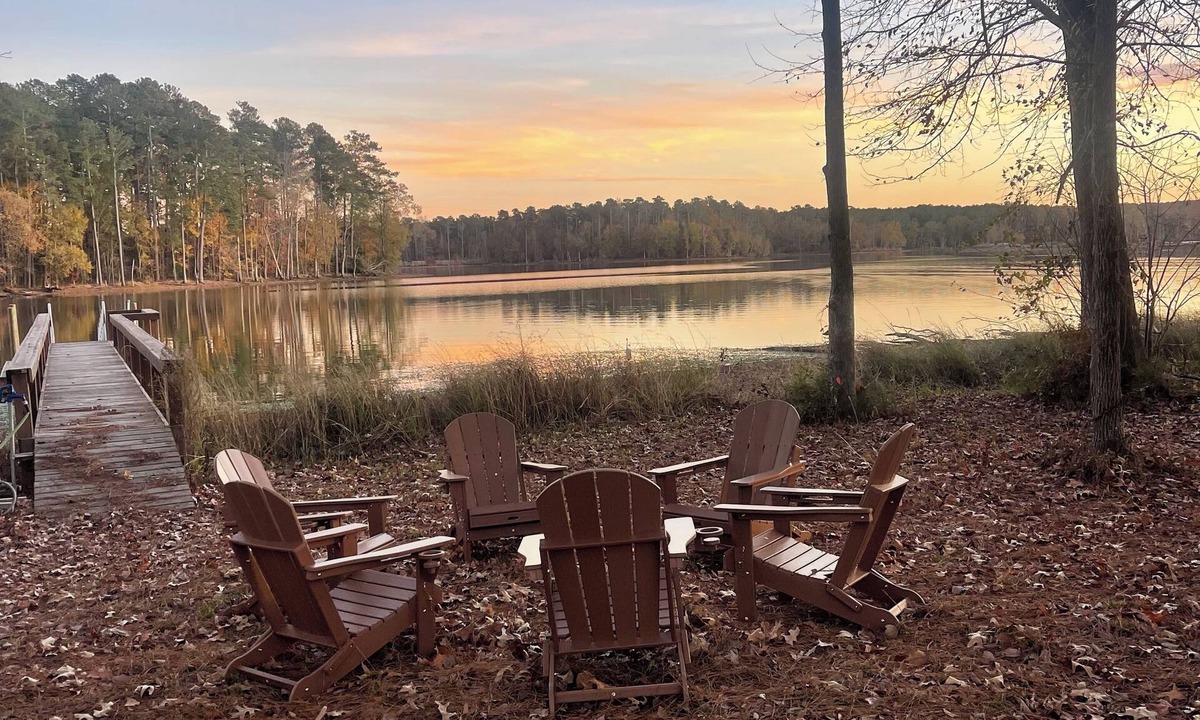 Prosperity House | Waterfront Lake Murray Retreat 4BR/4.5BA w/Dock