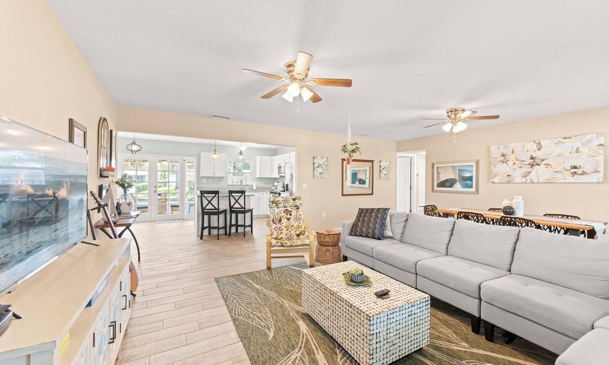 Caribbean Isles House | Waterfront Ranch on Sykes Creek near Cocoa Beach