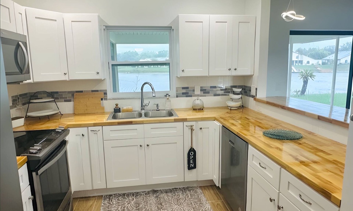 Brooksville House | Weeki Wachee Spring Oasis