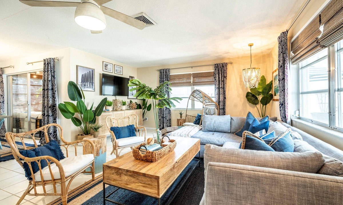 Siesta Key Villa | Welcome to Casa Covella in Polynesian Gardens