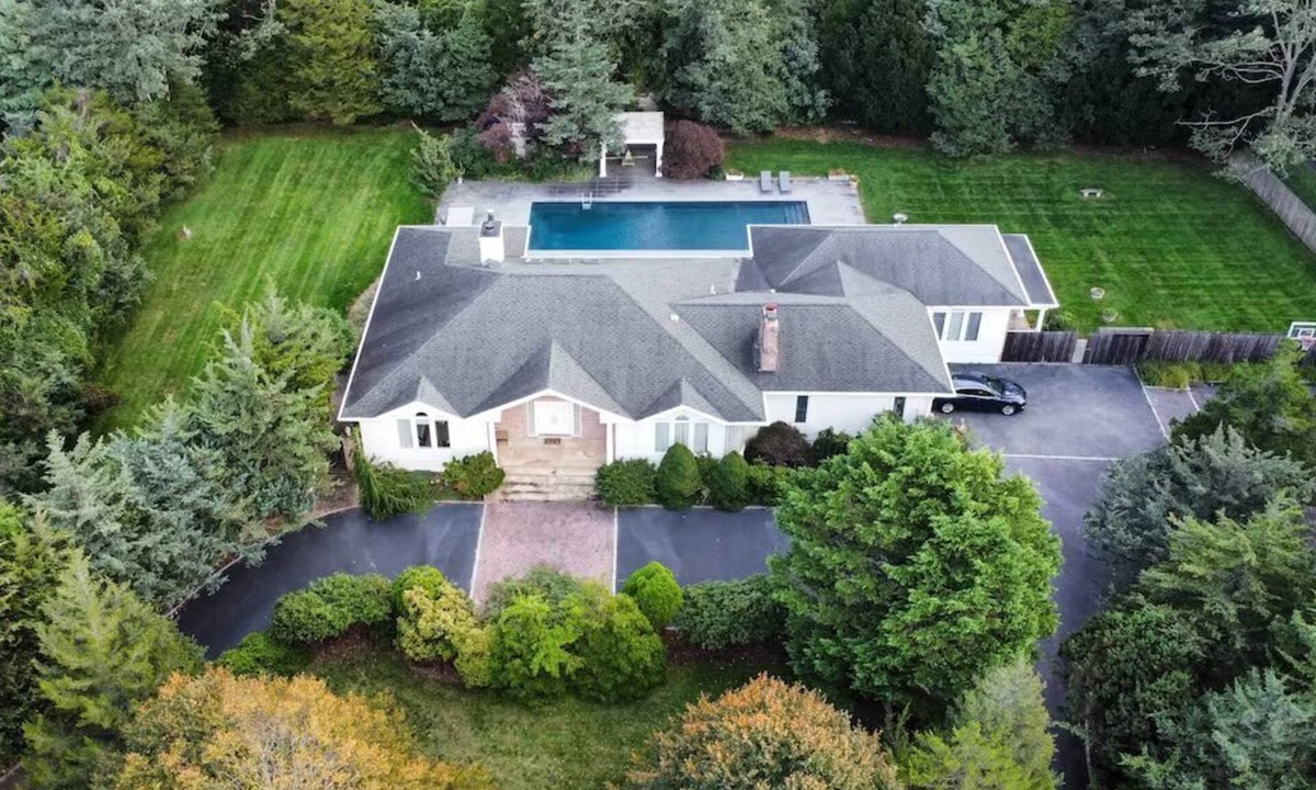 Westhampton House | West Hamptons 5BR 5Baths Heated pool