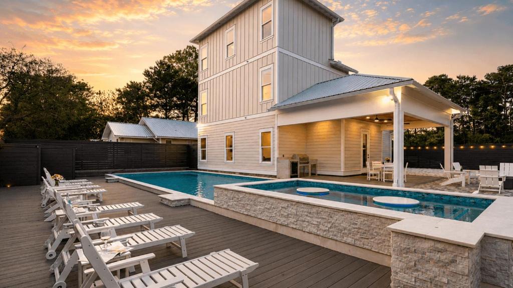 Gulfview Heights House | Woodland Shores by AvantStay