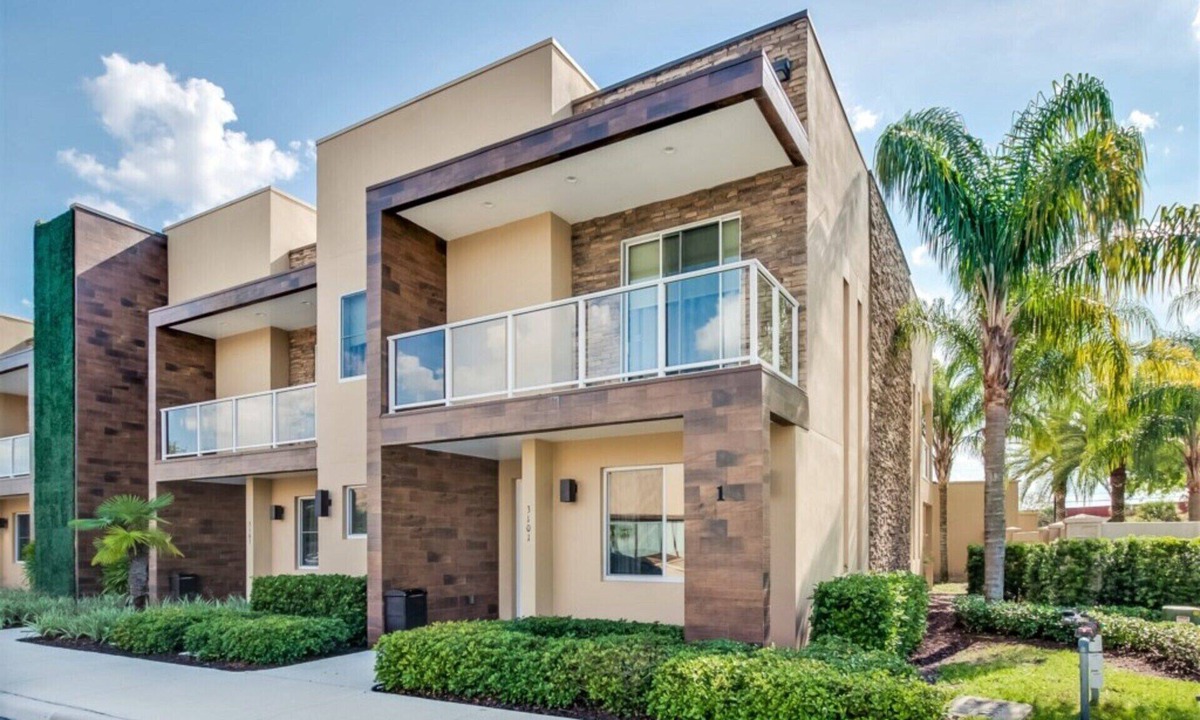 Florida Central Atlantic Coast House | You and Your Family will Love this Luxury Home on Magic Village Resort, Orlando Townhome 3149