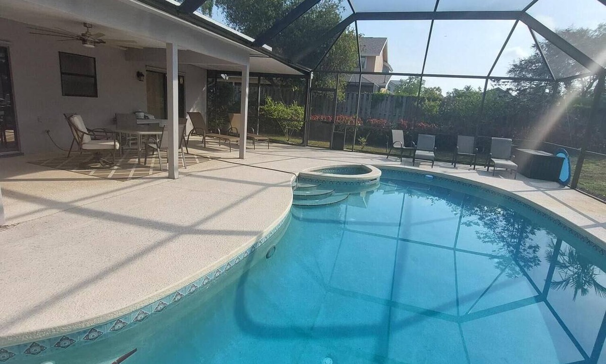 North River Shores House | Your own Private Pool with your King Studio. Very quiet, near everything.