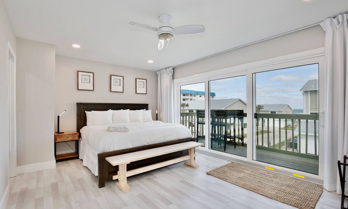 New Smyrna Beach House | ZEN BEACH RETREAT OCEAN VIEW TOWNHOUSE