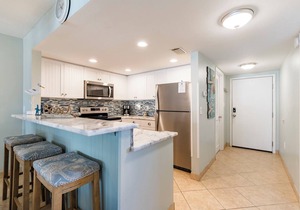 Enjoy coastal living in this spacious 2/2 Bayside condo in Sarasota.