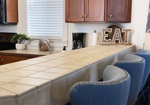 Flash Deal: Crazy Last Minute Deals, Dog Friendly Beautiful Beach Cottage