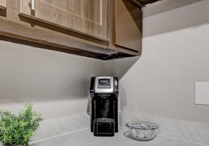 Frontdesk | Georgetown 1 BR near ND in South Bend