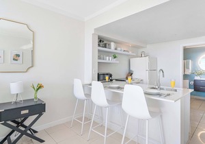 Gorgeous Bay View Suite | Coconut Grove Escape