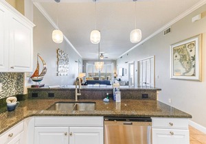 Harborview Grande 802 - Stunning Top Floor