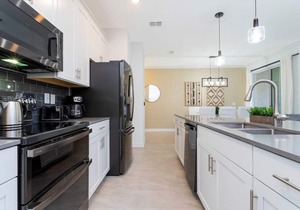 Modern Clean home Private Pool close Disney 2968