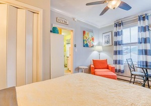 Ocean View Studio 2 Blocks to Beach & Main Ave | Full Kitchen | Near Asbury