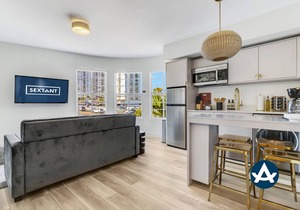 Sextant The Carmela One Block From Beach 1 Bed 1 Bath