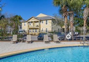 Topsail Village 824