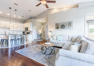 Topsail Village 824