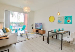 Vista Cay Lake View Treasure Fab Location by Pool Near Parks & OCCC
