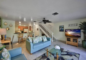 Waterfront Matlacha Condo w/Patio + Pool Access!
