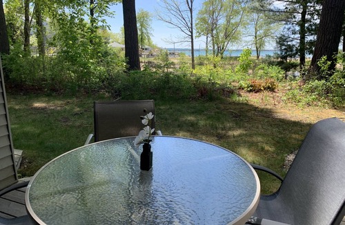 Acme Condo | 1 bedroom 2 bath condo overlooking Grand Traverse Bay and Acme Creek