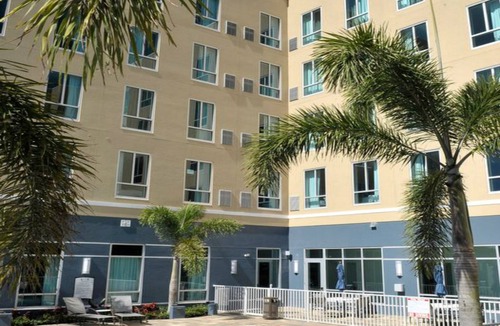 St. Petersburg Apartment | 1-Bedroom Accessible Suite in Downtown St. Pete
