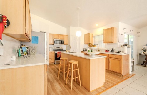 Plymouth House | 1 Flint and Kingscrest, LLC - Twin Bedroom