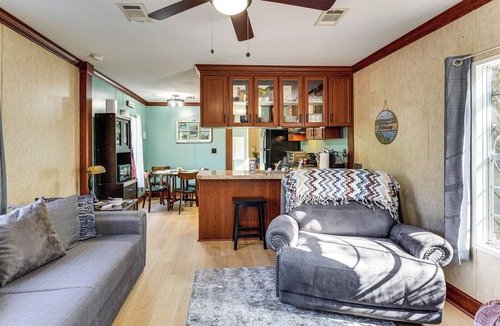 Old Town Cottage | < 1 Mi From Suwannee River, Hideaway w/Lanai