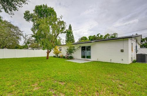 Terrace Park House | 1 Mi to Busch Gardens: Modern Home w/Private Yard