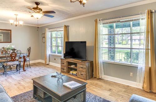 Waycross House | 1 Mi to Dtwn Waycross: Home w/Furnished Porch