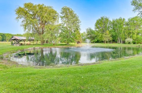 Deford House | 10-Acre Kingston Getaway: Sauna & Fire Pit