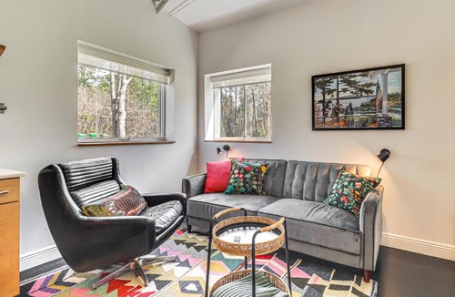Latimer Apartment | 10 Mi to Biloxi Beach & Casinos! Peaceful Retreat