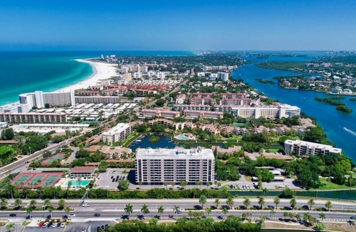 Siesta Key Condo | 116 m² Condo ∙ 2 bedrooms ∙ 4 guests