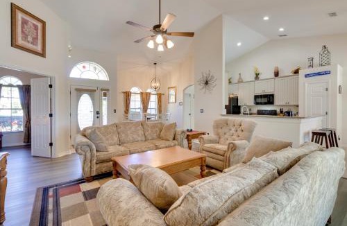 Orange Tree House | 12 Mi to Disney: Home w/Pool & Spa in Clermont