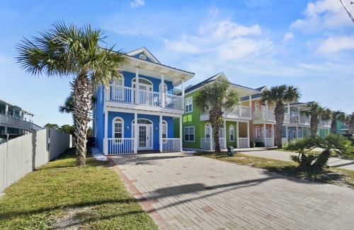Lullwater Beach House | 144 m² House ∙ 2 bedrooms ∙ 7 guests