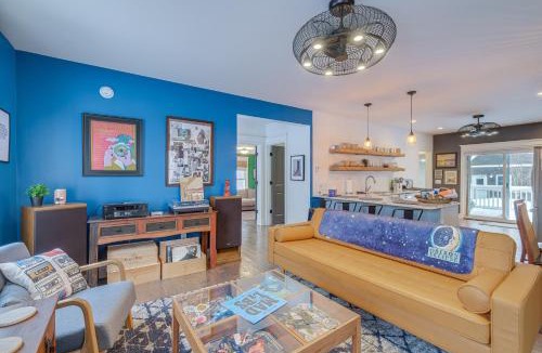 Frankfort House | 17 Mi to Ski Slopes! Retreat Near Lake Michigan