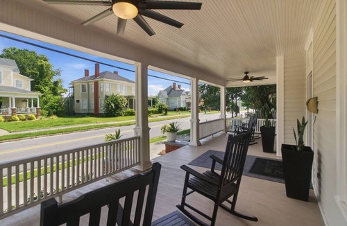 Valdosta House | 1904 Luxe Oasis | Early Check-in, Late Check-out | Wild Adventures
