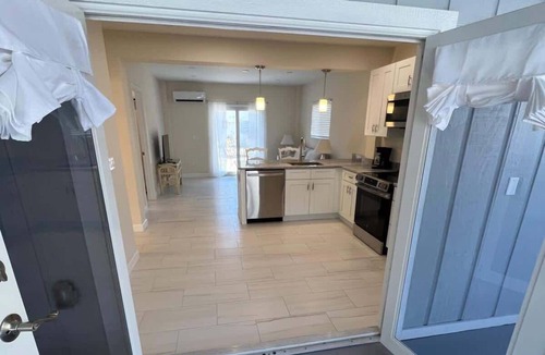 Mid Island Apartment | 191 Anchorage Unit B Cozy Monthly Stay by Beach