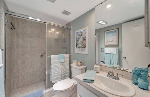 Braden River Condo | 2/2 CONDO WITH AMAZING GOLF COURSE & WATER VIEWS FROM THE LANAI - DON'T MISS IT