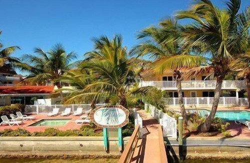 Bradenton Beach Hotel | 2 Bedroom, 2 Bathroom on the bay front. #157 Pet Friendly