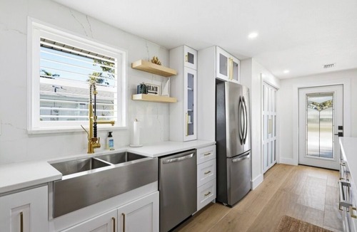 Whitney Beach Cottage | 2 bedroom 2 bath. Peaceful, Sunsets, White sands ! On the Gulf
