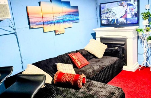 Forest Hill Bed & Breakfast | 2 BEDROOM APARTMENT 20 min-Newark Airport 15 min- Stadium Downtown Newark- Branch Brook park inn