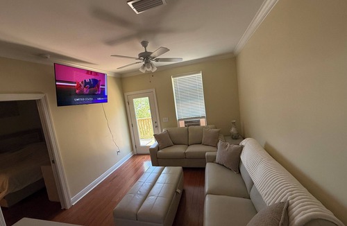 Magnolia Bluffs Apartment | 2-bedroom apartment in Eastpoint fl minutes away from the beach apalachicola bay