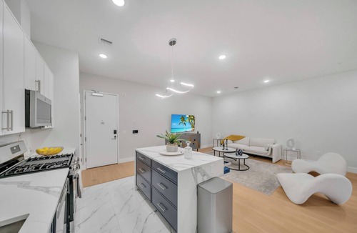 Paterson Apartment | 2-bedroom apartment Near NYC & MetLife stadium and fitness center
