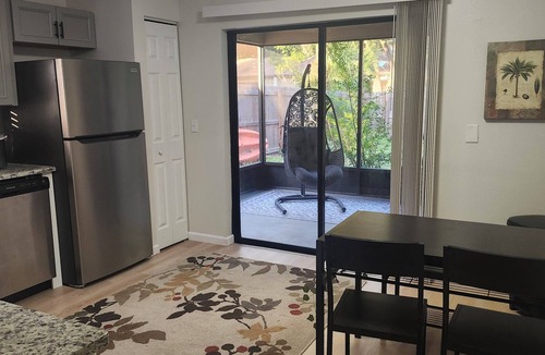 Springs at Kings Bay House | 2-bedroom Bayou themed home in Crystal River, Manatee capital of the world!