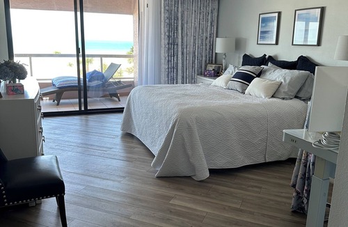 Sand Key Condo | 2-bedroom condo in charming Clearwater with AC, fitness room, WiFi