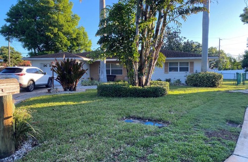 Seminole House | 2-bedroom house in lovely Seminole near lots of outdoor recreation!