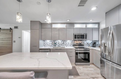 Wesley Chapel Condo | 2-bedroom modern condo on the golf course perfect for relaxing getaways