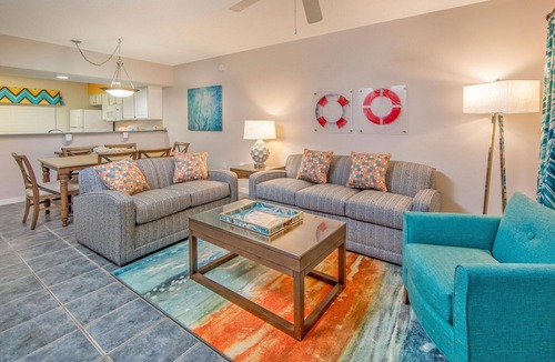 Panama City Beach Hotel | 2 Bedroom On Panama City Beach - Spacious & Family Friendly