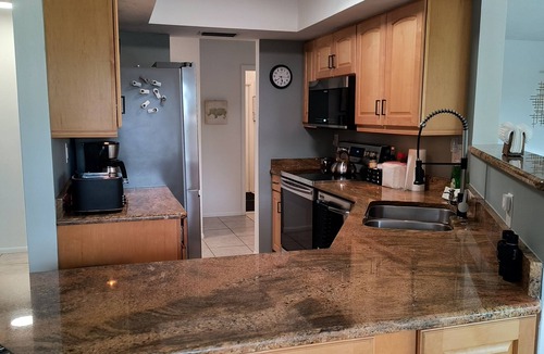 Southgate House | 2-bedroom Private house in charming Sarasota with Waterway breeze